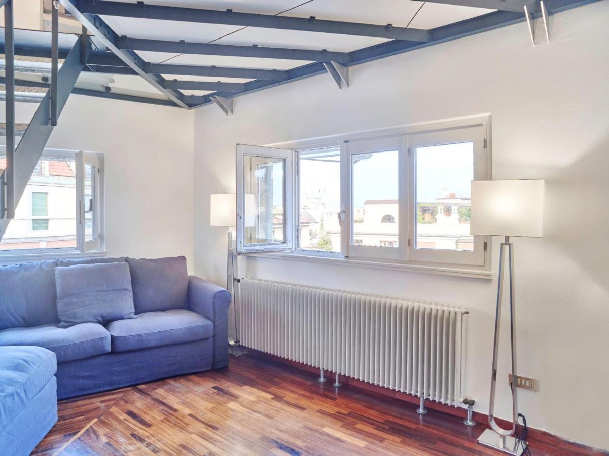 Splendid Apartment In The Historic Center Milánó Kültér fotó
