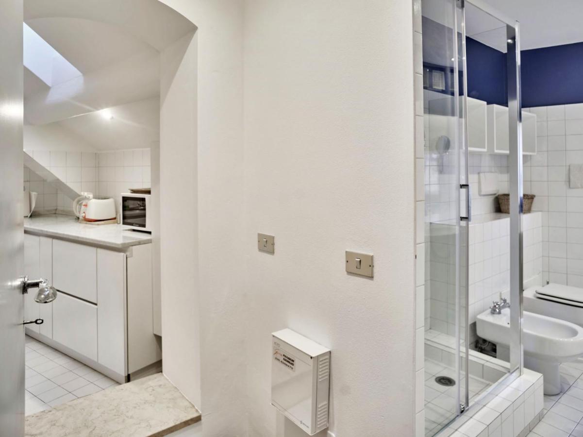 Splendid Apartment In The Historic Center Milánó Kültér fotó