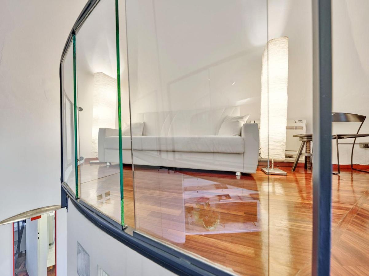Splendid Apartment In The Historic Center Milánó Kültér fotó